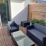 Le Colisee, Superbe Rez De Jardin Renove Avec Parking, Clim Et Wifi *