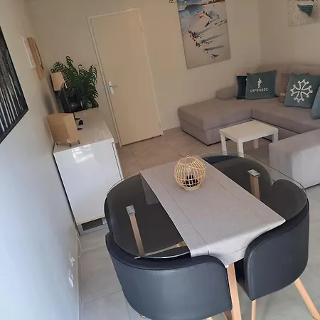Le Colisee, Superbe Rez De Jardin Renove Avec Parking, Clim Et Wifi Апартаменты