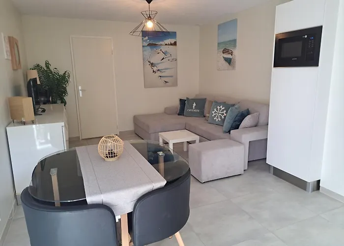 Le Colisee, Superbe Rez De Jardin Renove Avec Parking, Clim Et Wifi Apartment